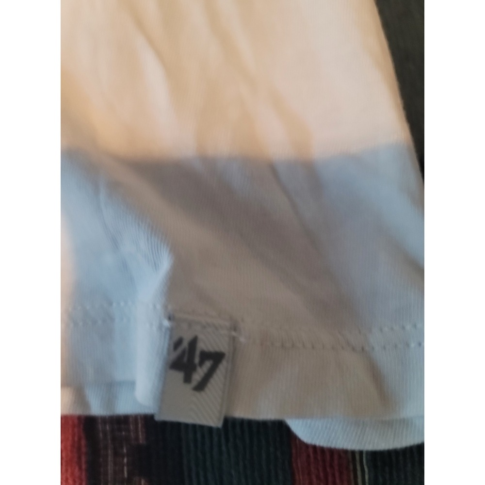 47 Brand Louisville Slugger V-neck T-Shirt Size XL - Picture 4 of 6